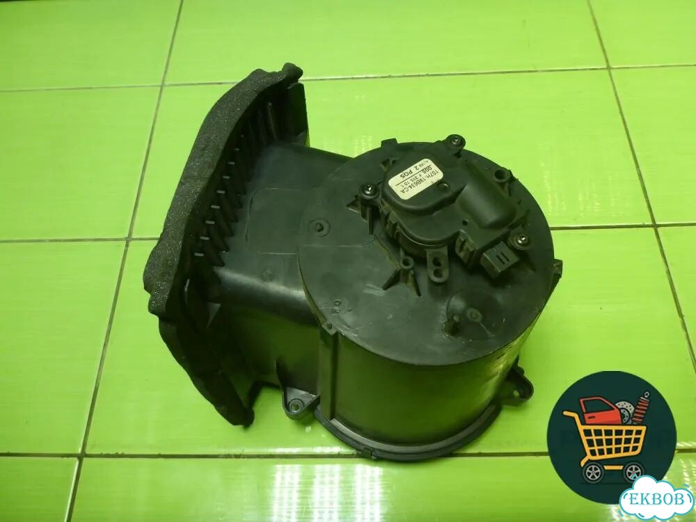 Корпус отопителя (под моторчик) (3M5H19409A) Ford Focus 2 с 2008-2011г (Фокус) фото 5
