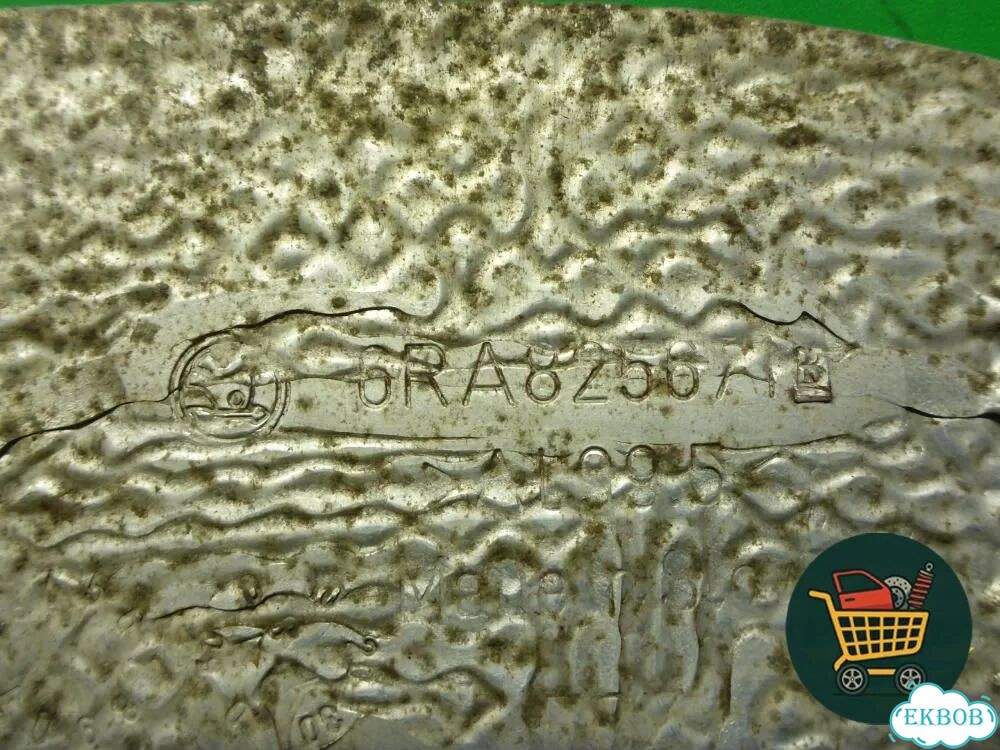 Экран тепловой (на днище) (6RA825671) Skoda Rapid с 2013г (Рапид) фото 3