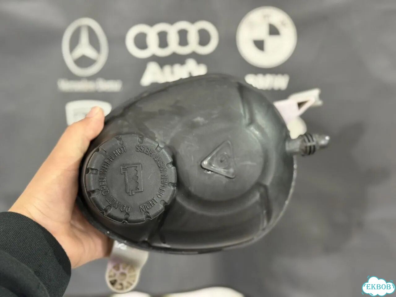 Расширительный бачок антифриза mercedes benz c 205 фото 1