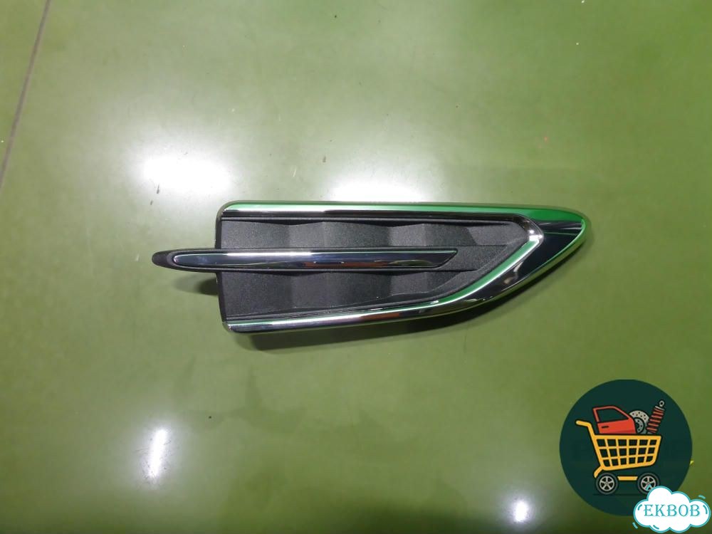 Накладка переднего крыла правого (новая) (GJ5416C216AC) Ford Kuga с 2012г (Куга 2) фото 1