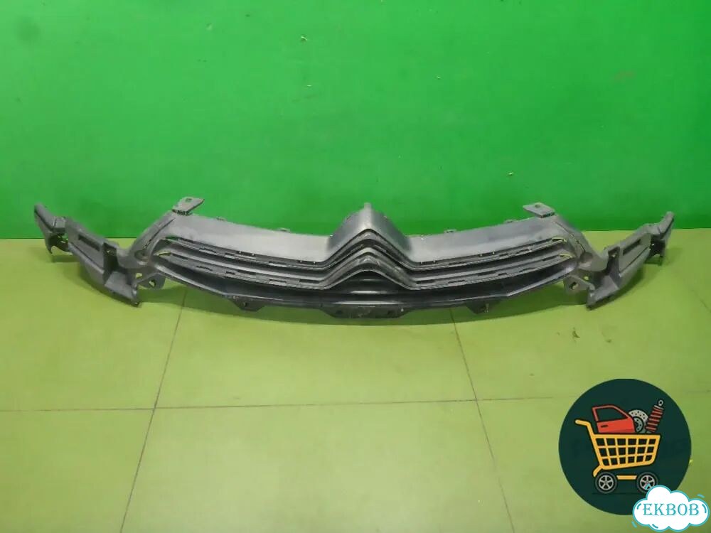 Решетка радиатора (дубликат) Citroen C4 с 2010-2022г (С4) фото 1