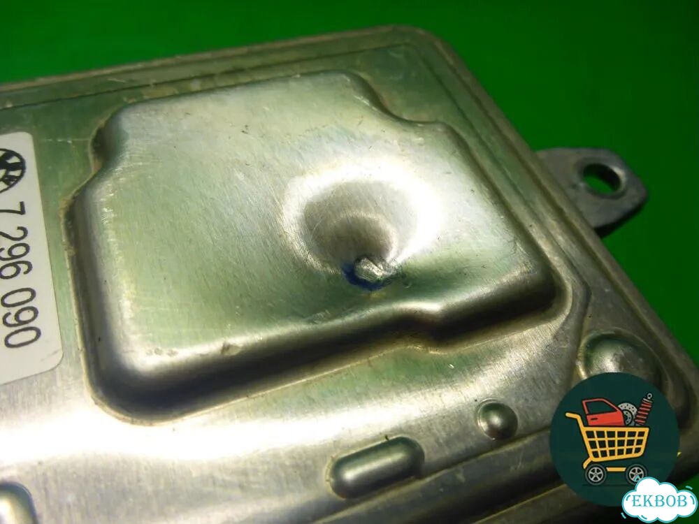 Блок розжига ксеноновой лампы (130732931715) (7296090) BMW 5-серия F10/F11 с 2009-2016г фото 2