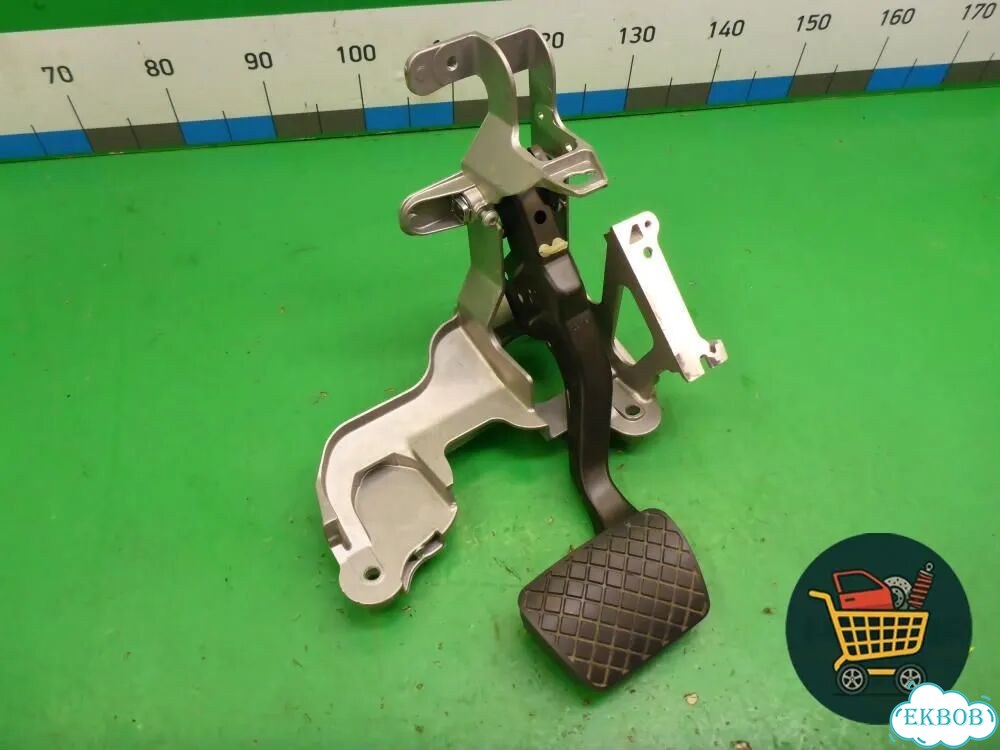 Педаль тормоза (4G1723117) Audi A6 (C7) с 2011-2018г (А6) фото 1
