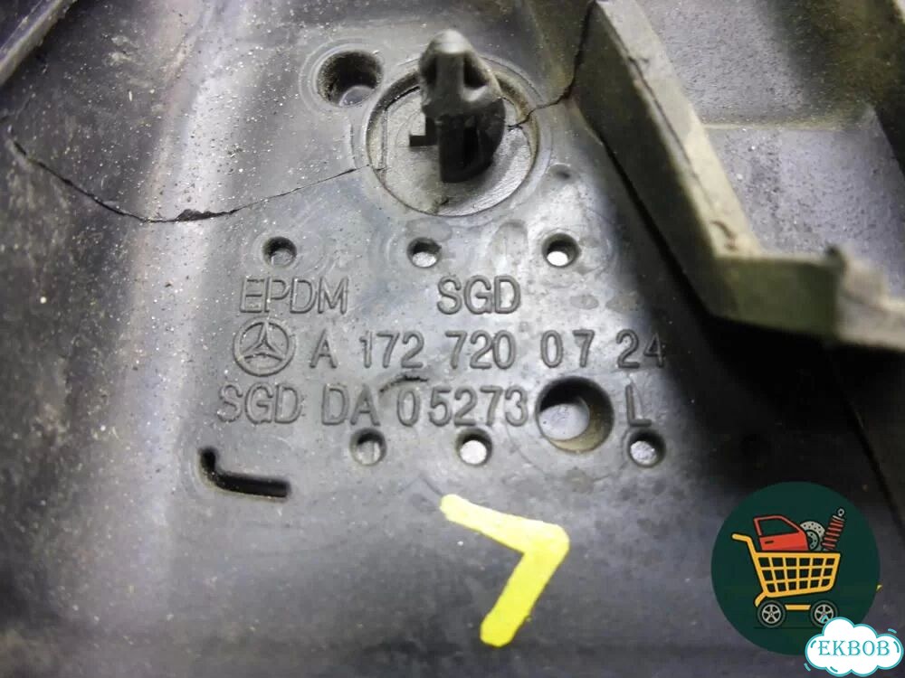 Уплотнитель стекла двери передней левой (A1727200724) Mercedes Benz SLK R172 с 2010-2016г (слк) фото 5