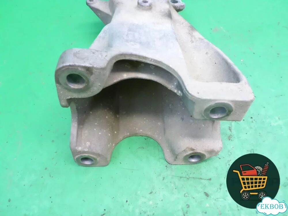 Кронштейн двигателя левый (4.4л N63) (22116780143) BMW X6 E71 с 2008-2014г (Х6 Е71) фото 3