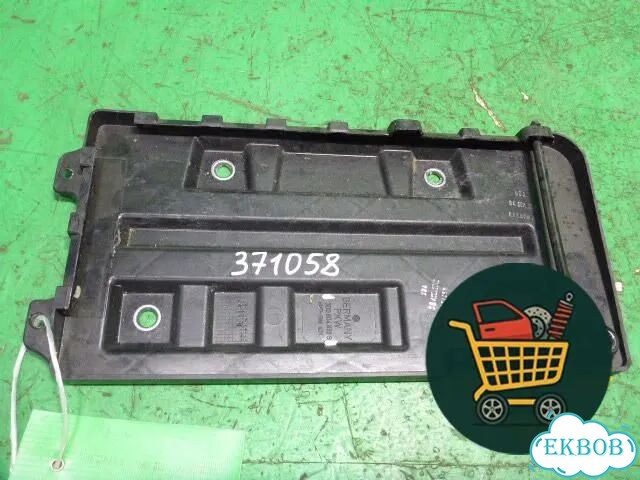 Площадка под аккумулятор (3D0804869G) Volkswagen Phaeton с 2002-2014г (Фаетон) фото 1