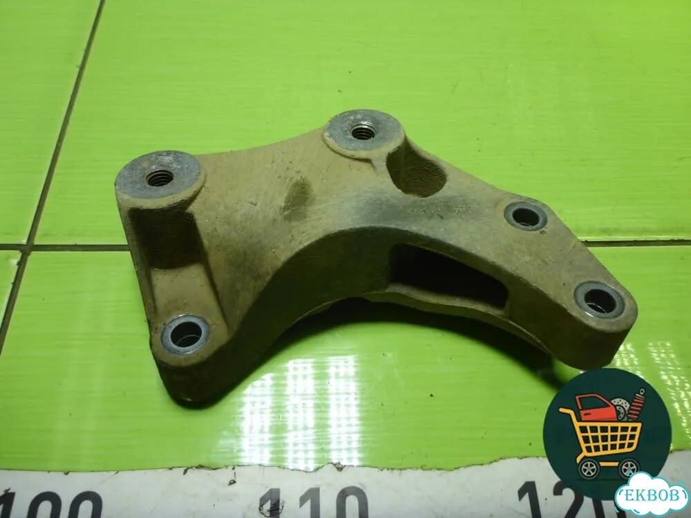 Кронштейн кпп левый (13185906) Opel Corsa D с 2006-2014г (Корса Д) фото 2