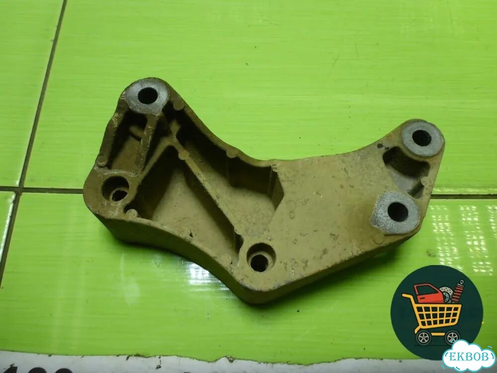 Кронштейн кпп левый (13185906) Opel Corsa D с 2006-2014г (Корса Д) фото 3