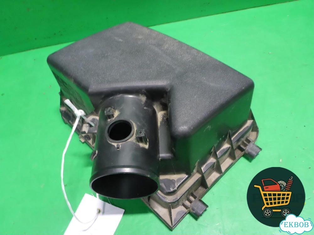 Корпус воздушного фильтра (верхняя часть) (1770536060) Toyota Camry XV50 с 2011-2018г (Камри) фото 1