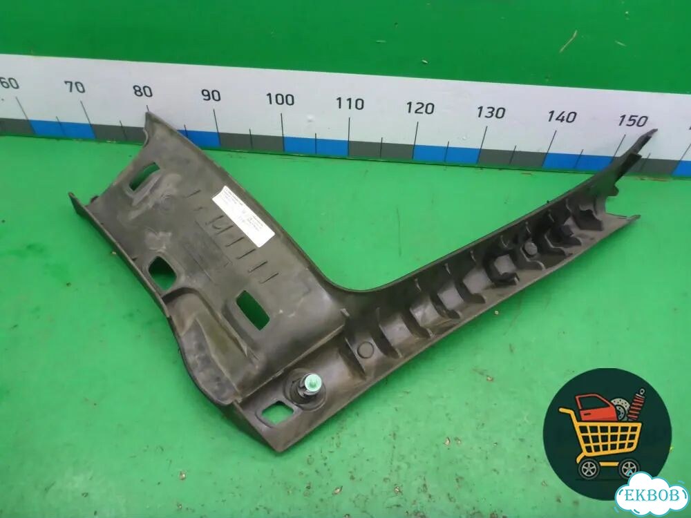 Обшивка стойки лобового стекла правая (A1726901425) Mercedes Benz SLK R172 с 2010-2016г (слк) фото 3