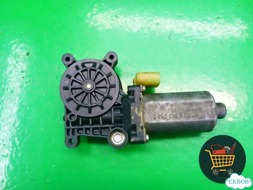 Моторчик стеклоподъёмника задний левый (676283620660) Land Rover Range Rover 3 с 2002-2012г (Вог) фото 2