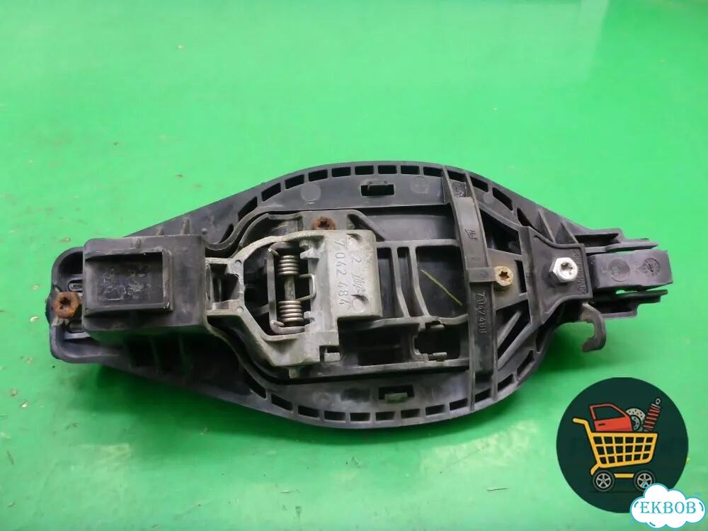 Ручка наружная двери задней правой Land Rover Range Rover 3 с 2002-2012г (Вог) фото 3