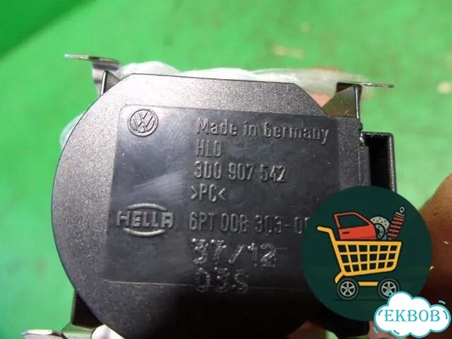 Датчик температуры воздуха (в салоне) (3D0907542) Volkswagen Phaeton с 2002-2014г (Фаетон) фото 4
