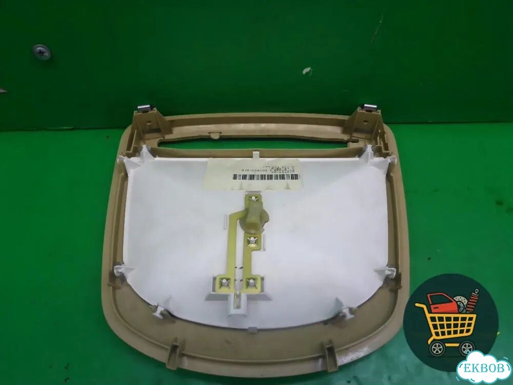 Плафон салонный задний (A1648200123) Mercedes Benz ML-Klass W164 c 2005-2011г (мл) фото 2