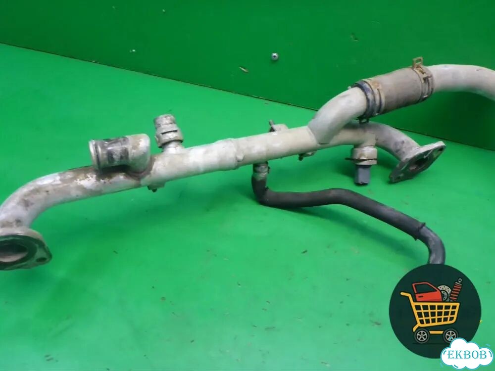 Трубки системы охлаждения (4.2л BAR) Volkswagen Touareg c 2002-2010г (Туарег) фото 1