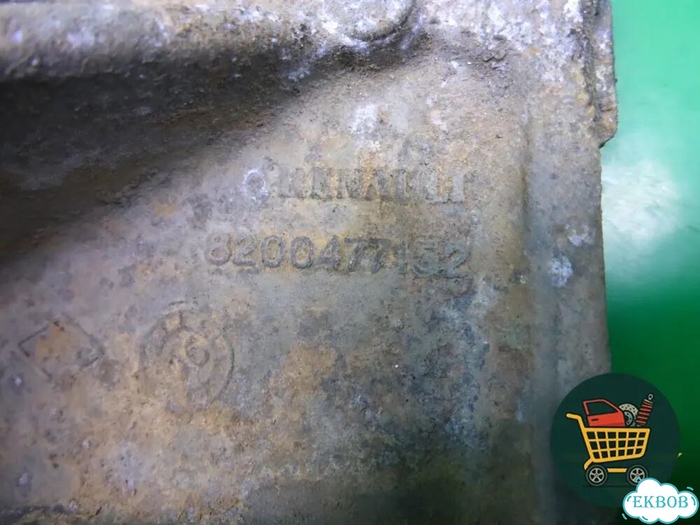 Кронштейн опоры кпп (8200477152) Renault Clio с 2005-2012г (Клио) фото 2