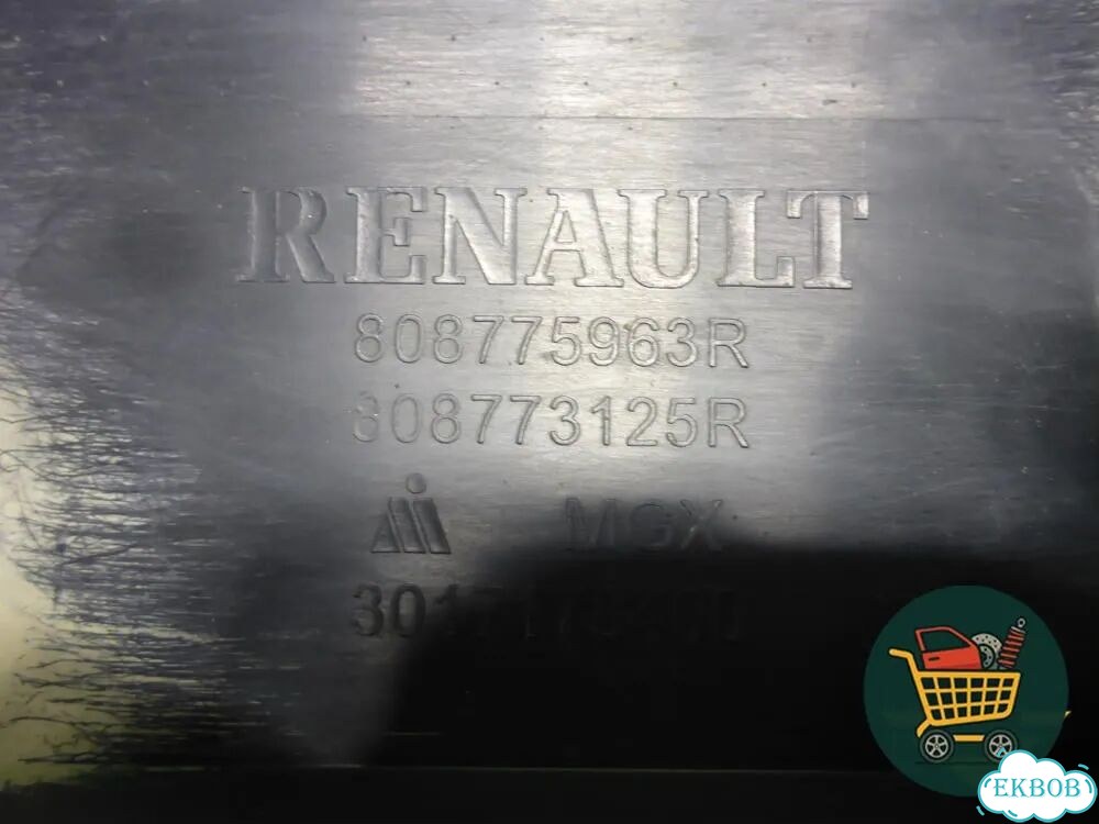 Накладка двери передней левой (808775963R) Renault Arkana с 2019г (Аркана) фото 4