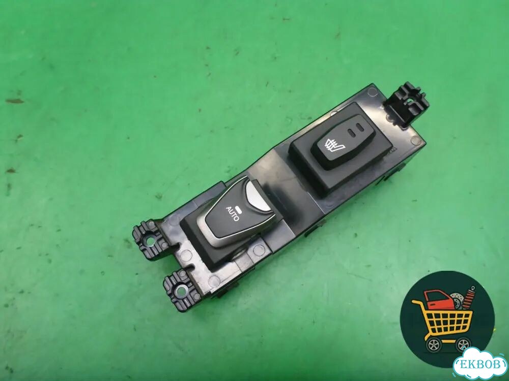 Кнопка стеклоподъёмника (задняя) (935802W600) Hyundai Grand Santa Fe с 2012-2018г (Гранд Санта Фе) фото 1