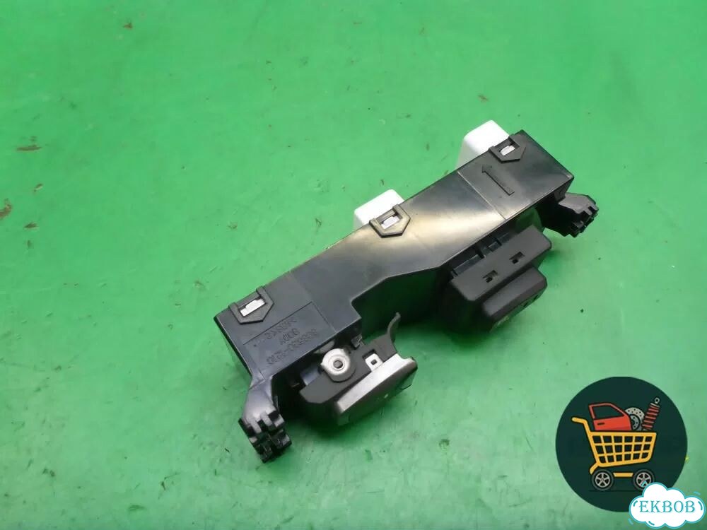 Кнопка стеклоподъёмника (задняя) (935802W600) Hyundai Grand Santa Fe с 2012-2018г (Гранд Санта Фе) фото 3