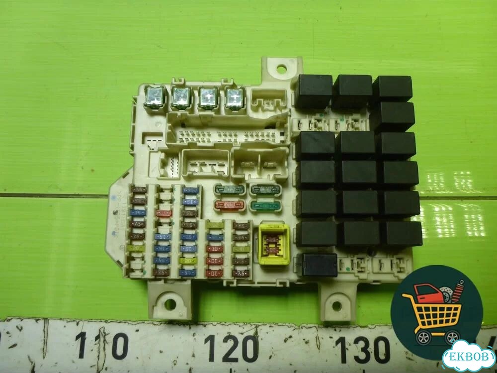 Блок предохранителей салонный (MN108319) Mitsubishi Colt с 2004г (Кольт) фото 1