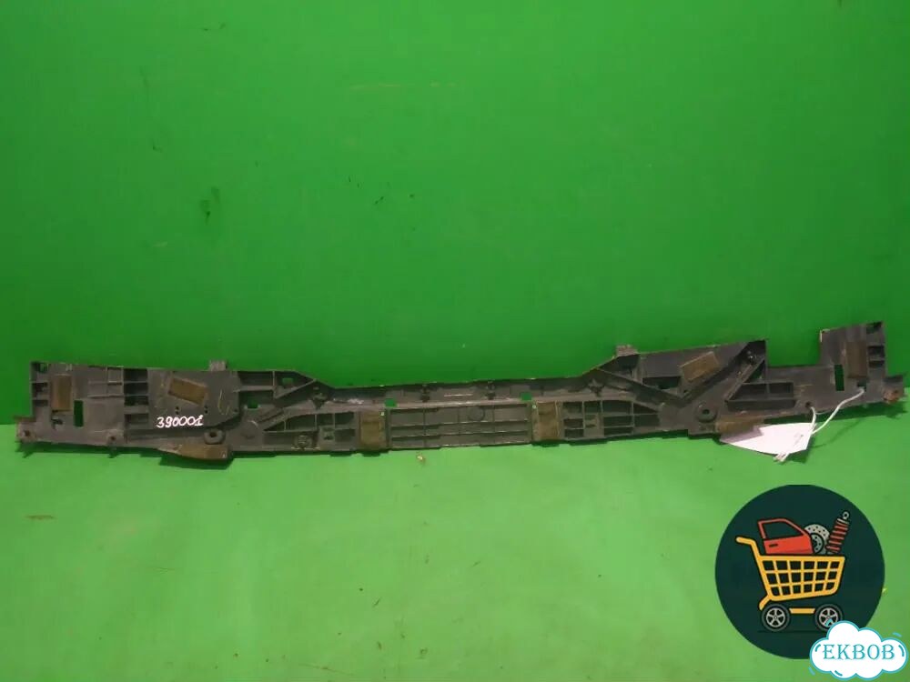 Кронштейн заднего бампера центральный (до 2012г) (5261560030) Toyota Land Cruiser (200) с 2008г (Лен фото 2