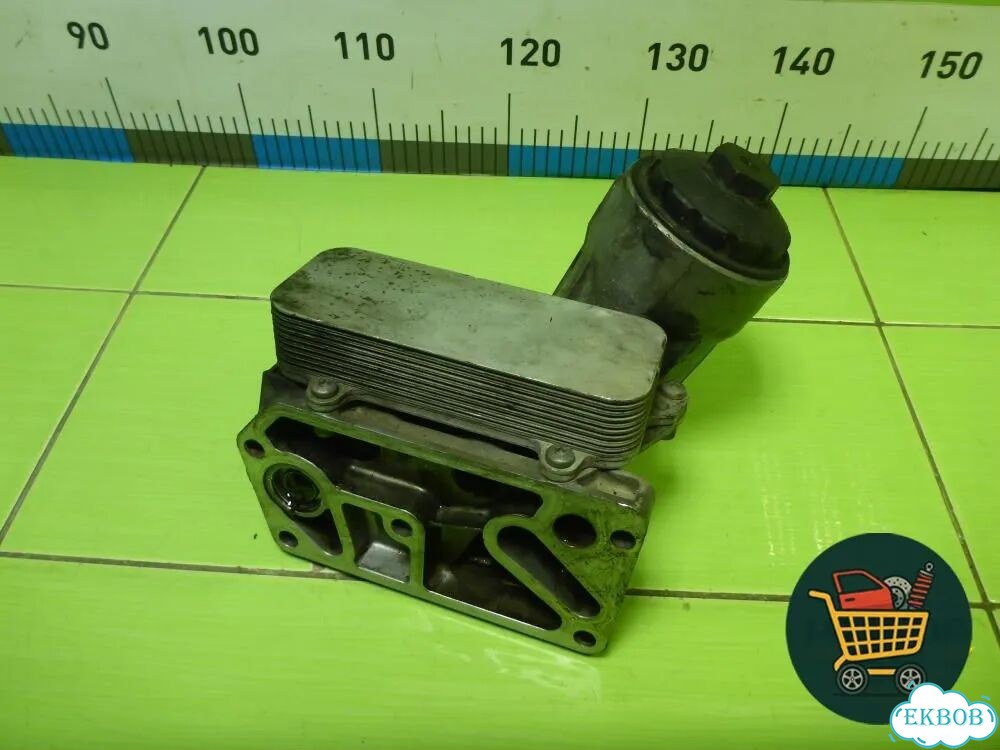 Корпус масляного фильтра (2.5л BAC) (070115389E) Volkswagen Touareg c 2002-2010г (Туарег) фото 1