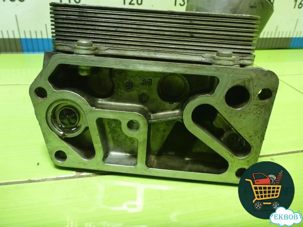 Корпус масляного фильтра (2.5л BAC) (070115389E) Volkswagen Touareg c 2002-2010г (Туарег) фото 2