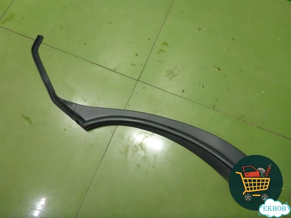Накладка двери задней левой (на арку внутренняя) (6785848022) Lexus RX 350 c 2015г (рх) фото 1