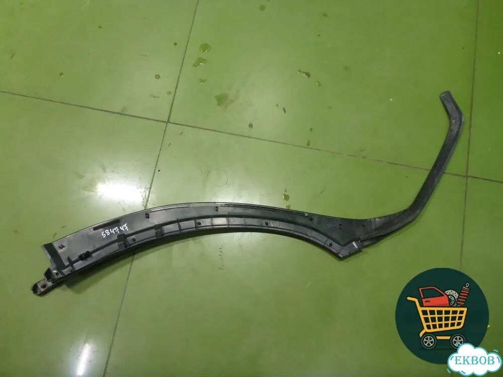 Накладка двери задней левой (на арку внутренняя) (6785848022) Lexus RX 350 c 2015г (рх) фото 2