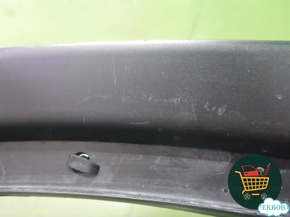 Накладка двери задней левой (на арку внутренняя) (6785848022) Lexus RX 350 c 2015г (рх) фото 1