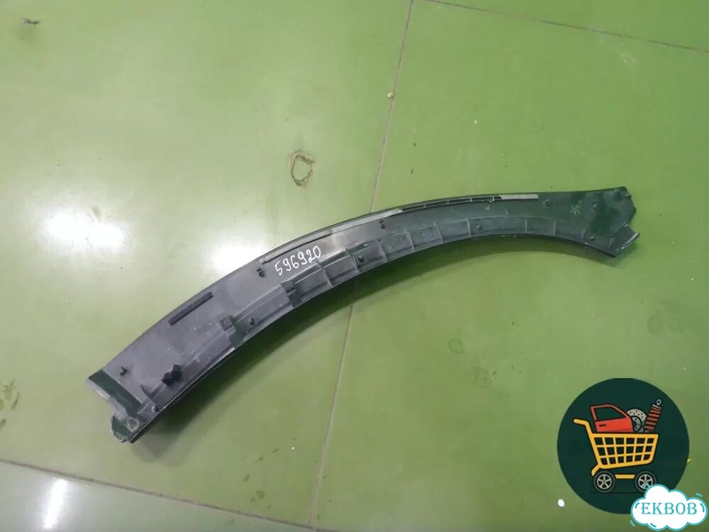 Накладка двери задней левой (на арку внутренняя) (6785848022) Lexus RX 350 c 2015г (рх) фото 3