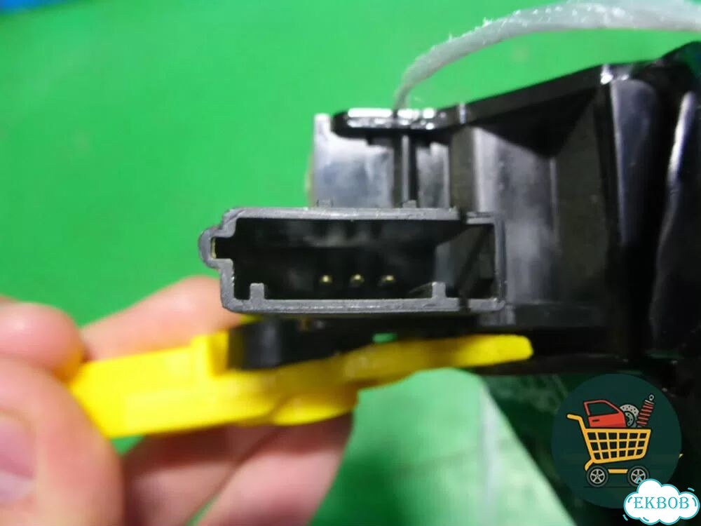 Замок багажника (6600206179) Geely Coolray с 2019-2025г (Кулрей) фото 3