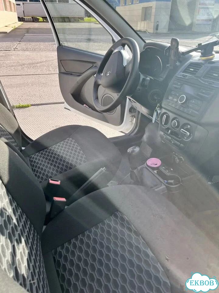 ВАЗ (LADA) Granta 1.6 MT, 2023, 50 000 км фото 5