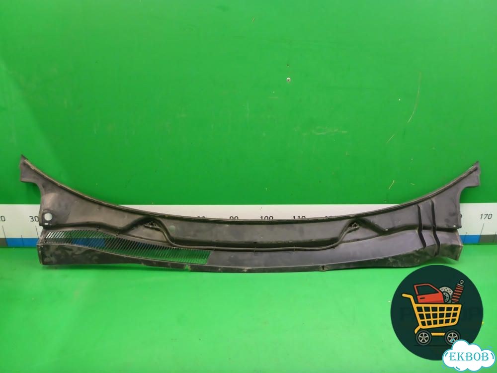 Решетка стеклоочистителей (13203618) Opel Corsa D с 2006-2014г (Корса Д) фото 3