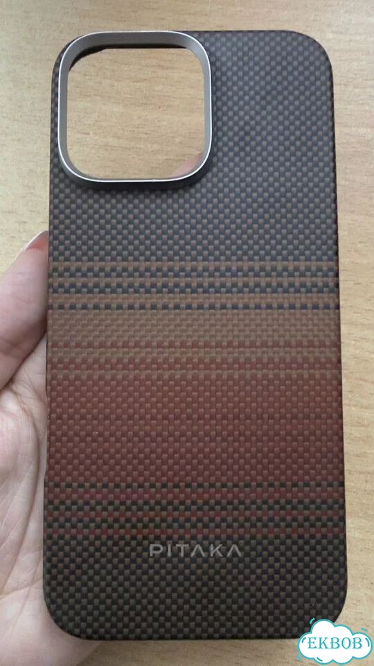 Бампер Pitaka на iPhone 16 pro max фото 1