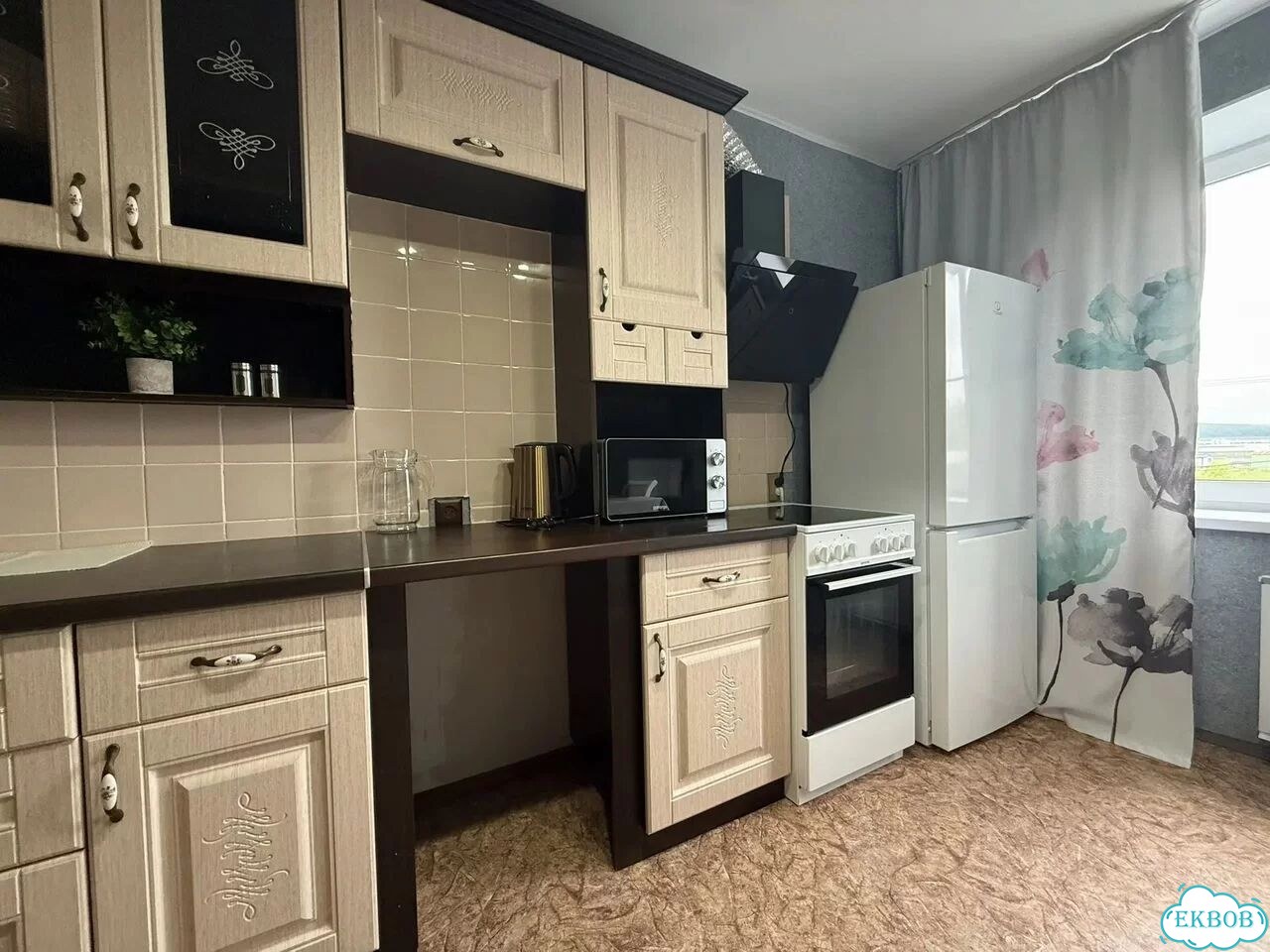 1-к. квартира, 37 м², 2/10 эт. фото 2