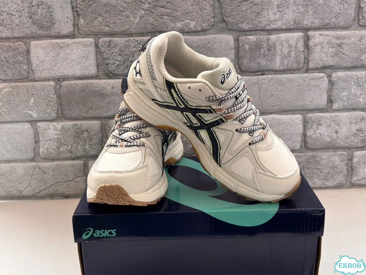 Кроссовки asics gel kahana 8 фото 9