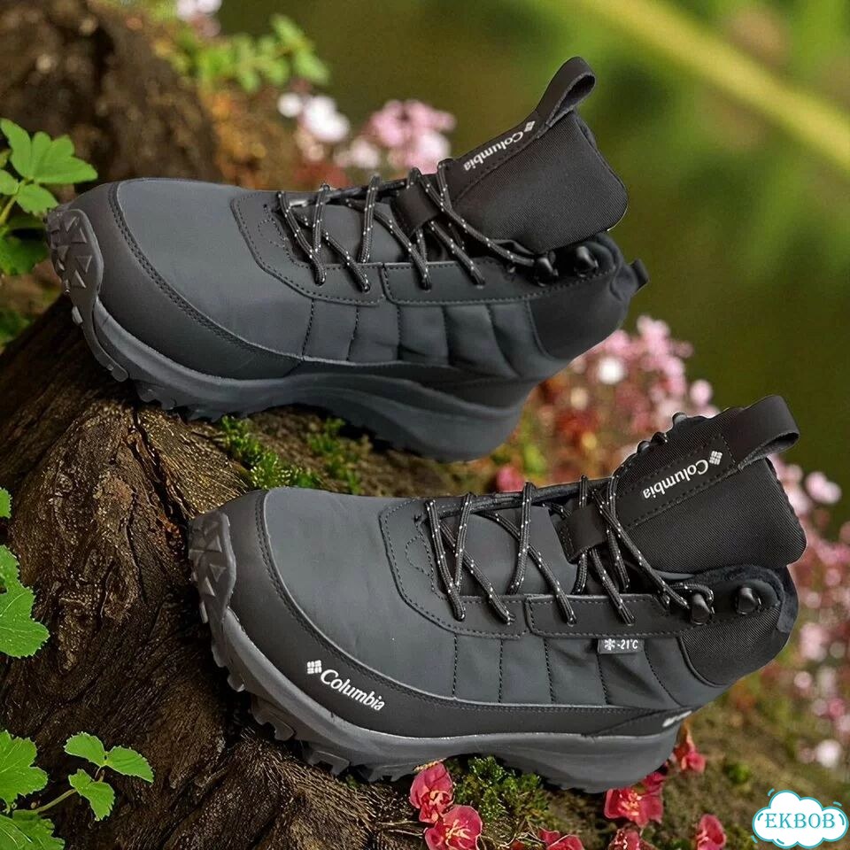 Columbia Gore-Tex. Черные вездеходы, лужи мимо фото 1