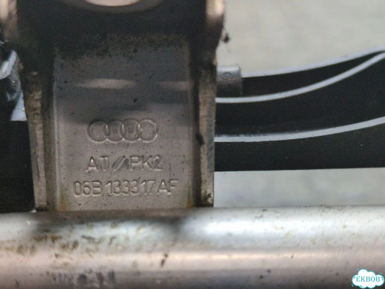 Форсунка топливная Audi A4 (B7) фото 4