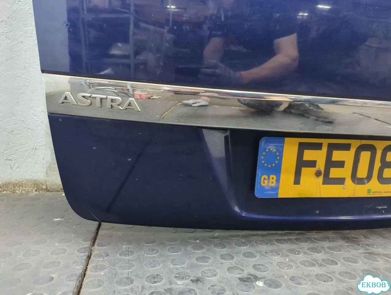 Крышка багажника Opel Astra H фото 5