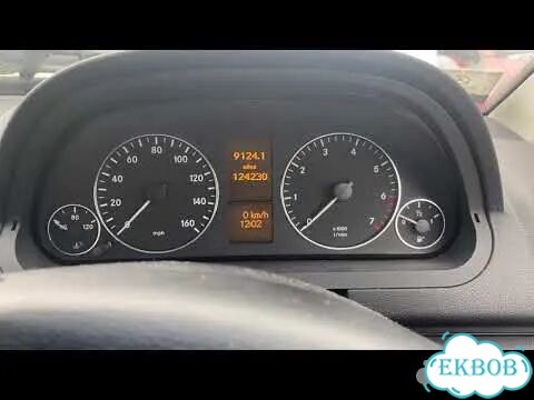Блок цилиндров Mercedes A W169 M266.920 фото 2