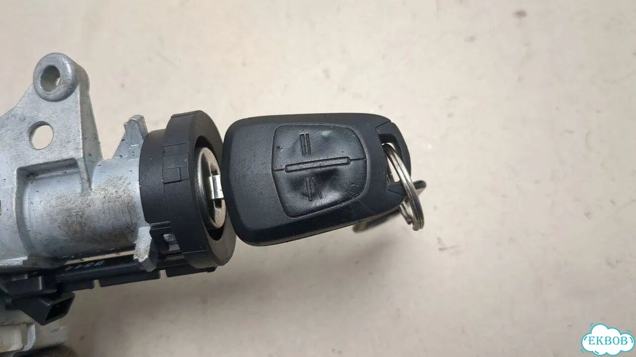 Замок зажигания Opel Zafira B фото 4