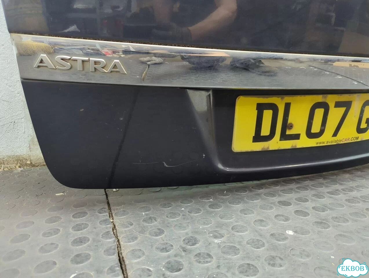 Крышка багажника Opel Astra H фото 4