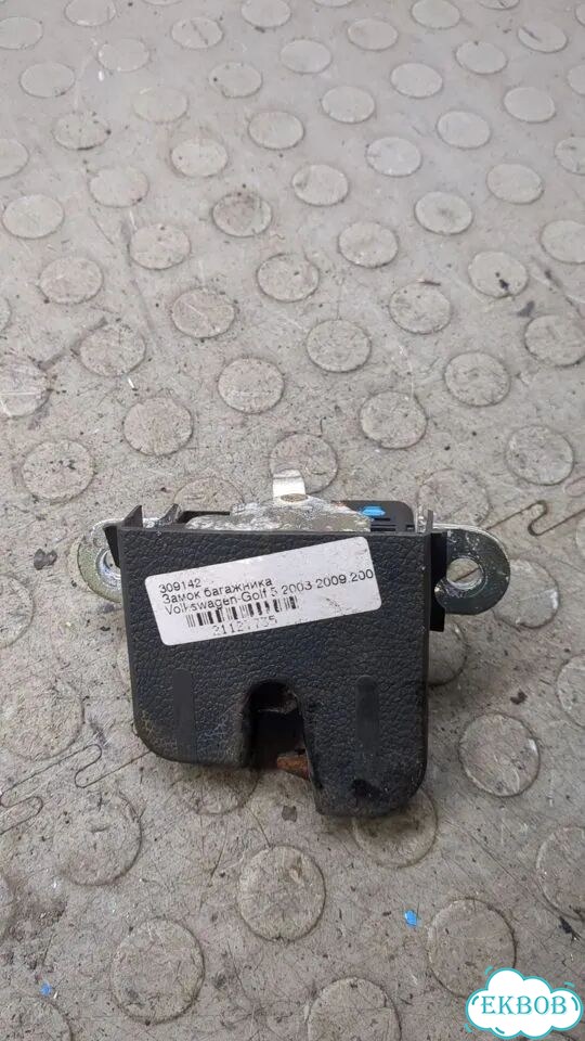 Замок багажника Volkswagen Golf 5 фото 6
