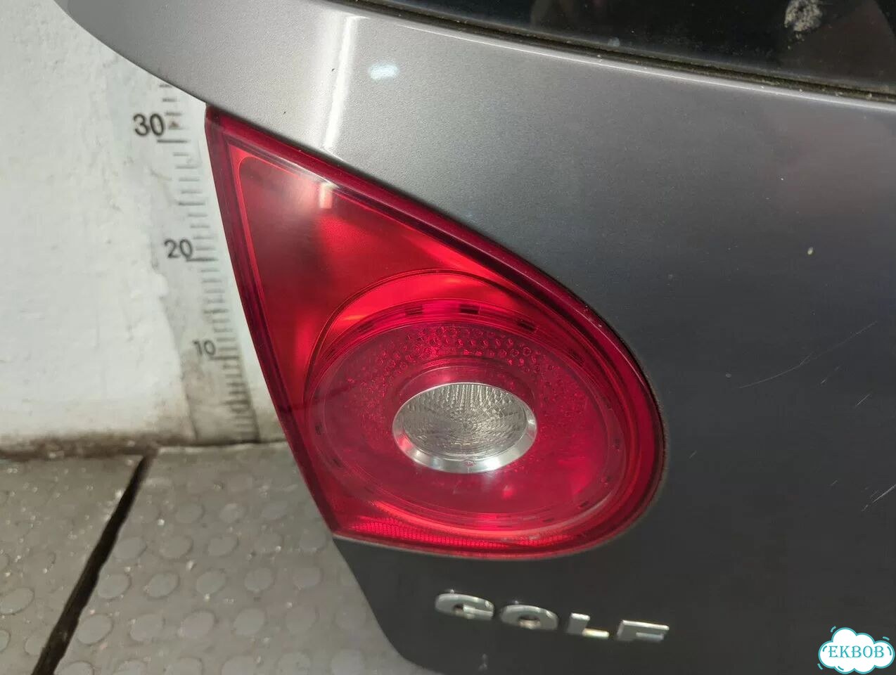 Крышка багажника Volkswagen Golf 5 фото 6