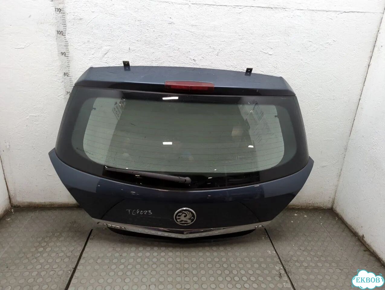 Крышка багажника Opel Astra H фото 1
