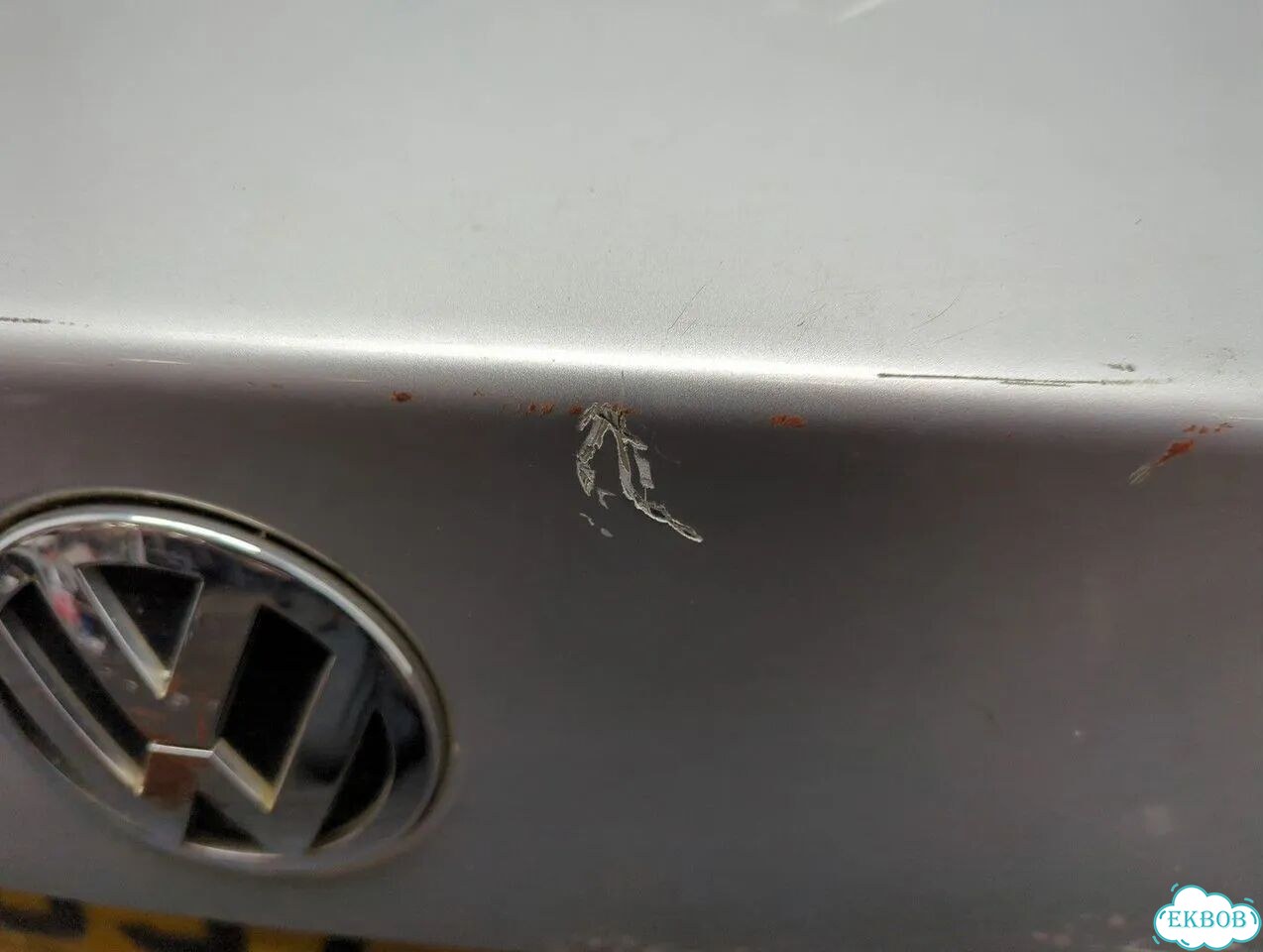 Крышка багажника Volkswagen Jetta 5 фото 3