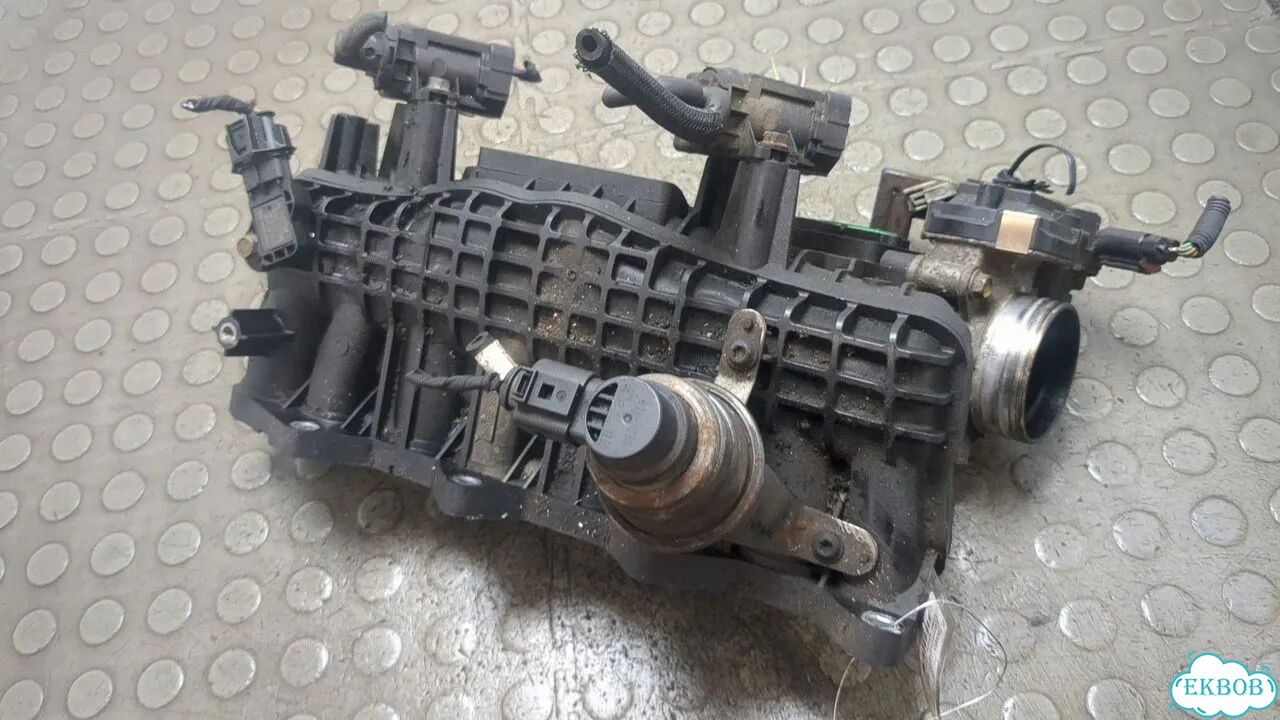 Коллектор впускной Opel Antara фото 1