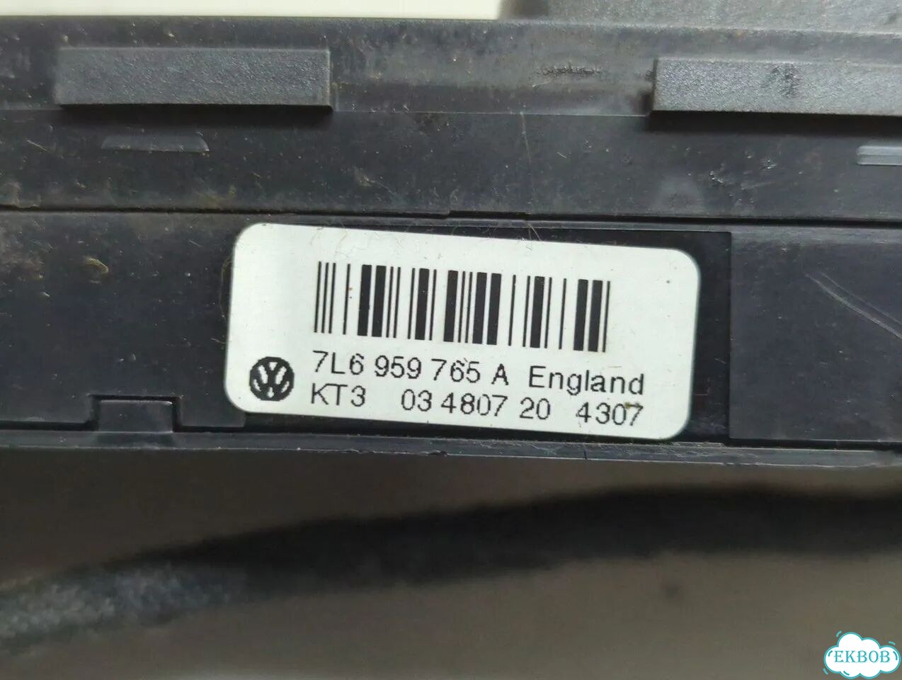 Кнопка сидений левая Volkswagen Touareg фото 3