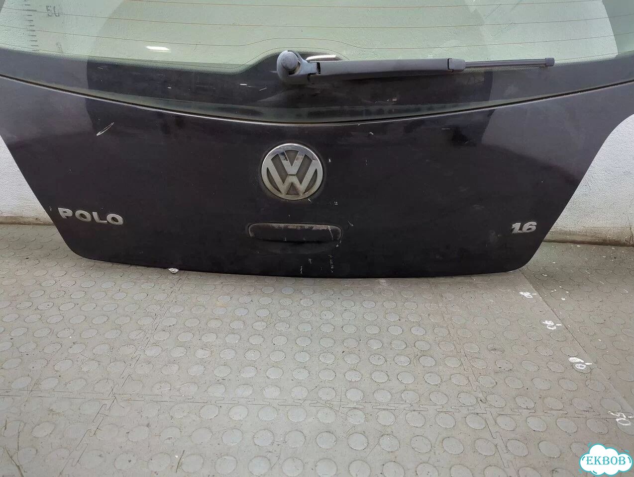 Крышка багажника Volkswagen Polo фото 3